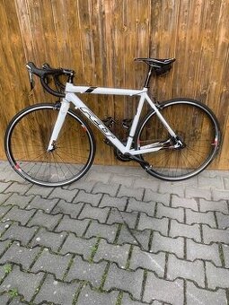 Silniční kolo Felt F 75 white 54 cm