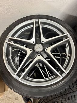 ORIG.MERCEDES C63 AMG W205 AKO NOVA ZIMNA SADA