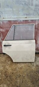 Wartburg 353 pravé zadní dveře