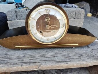 Starožitné krbové hodiny Weimar