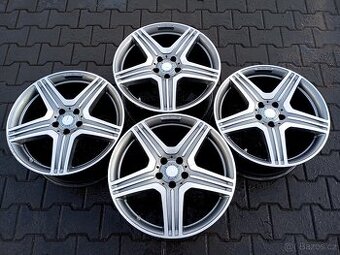 Originální dvourozměrová kola Mercedes Benz AMG 5x112 r19