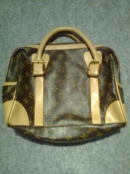 Nová hnědá kabelka do ruky,2 kapsičky