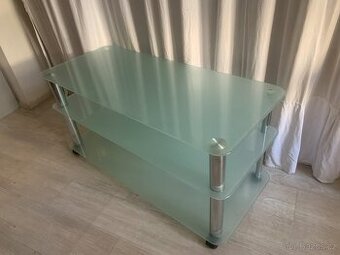 KONFERENČNÍ  STOLEK