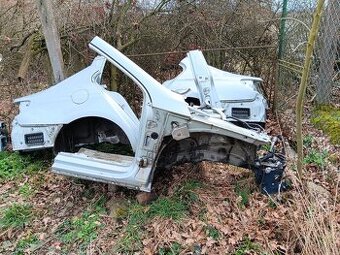 VW Passat CC Výřezy karosérie