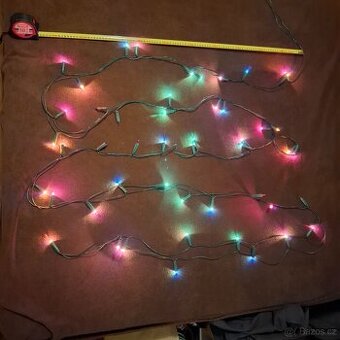 Vánoční světýlka, světelný řetěz na stromeček