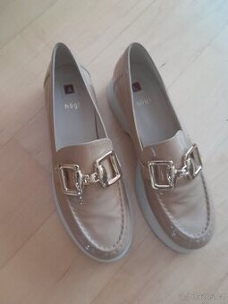 Nove dámské mokasíny značky hōgl