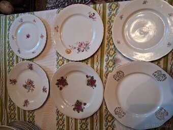 Dezertní , starožitné talířky sbirka 14 kusů