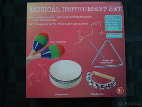 Nepoužité hry - hudební set, soubor 150 her atd.