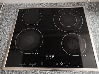 sklokeramická varná deska Fagor
