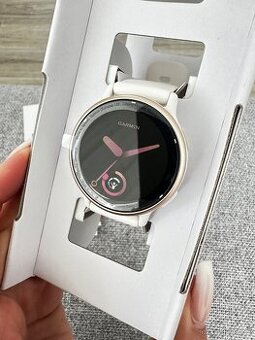 Chytré hodinky Garmin Vivoactive 5