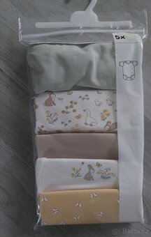 Nové body C&A vel. 56 - auta nebo jarní motiv