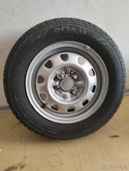 Prodám pneu 165/70 R13 s disky