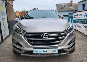 Hyundai Tucson 2.0-4x4-1.maj.-NAVI-KAMERA