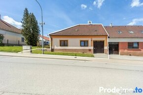 Prodej rodinného domu 5+1, 144 m2 - Lišov, ev.č. 01132