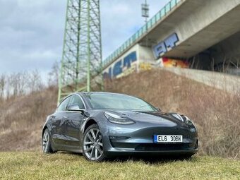 Tesla 3-LR-AWD-FSD 4/2019 -záruka na baterii a pohon