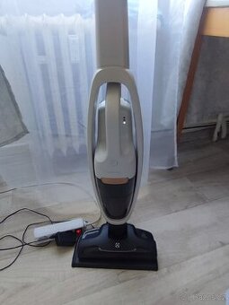 Tyčový vysavač Electrolux