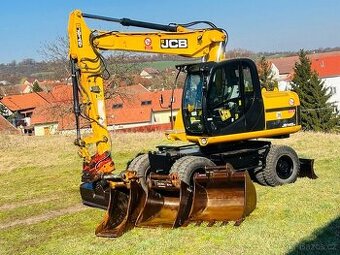 Kolový bagr JCB JS145W