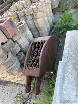 Prodám úzkou lžíci 30cm na Dh 112,113,Poclain
