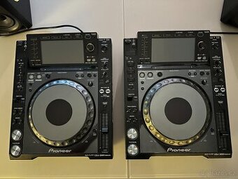 Pioneer CDJ 2000 Nexus