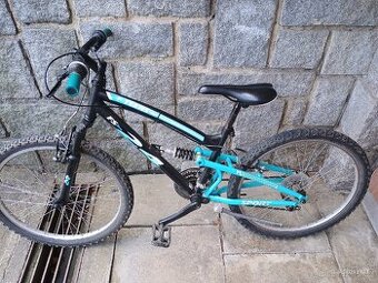 Dětské MTB horské kolo 24 odpružené skoro nove