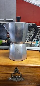 Moka konvička
