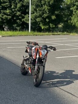 Ktm duke 125