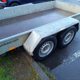 HUMBAUR r.2020 na bagr 3000kg plocha160x300