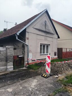 Nabízíme k prodeji zemědělskou usedlost