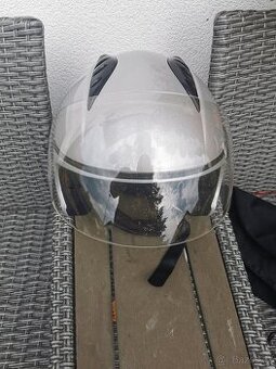 Helma na moto Ridero XL 61cm stříbrná