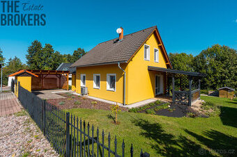 Prodej rodinného domu, užitná plocha 124 m², pozemek 1000 m,