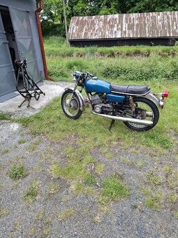 Yamaha RD 250