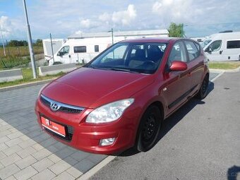 Hyundai i30 1.4i 16V Comfort, 80 kW, Aut. Klima
