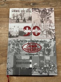 90 let výroby motocyklů značky Jawa ve fotografii
