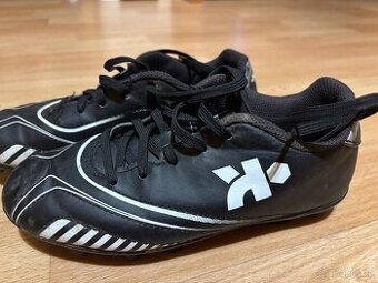 Dětské kopačky Kipsta 33