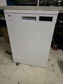 Myčka nádobí Beko