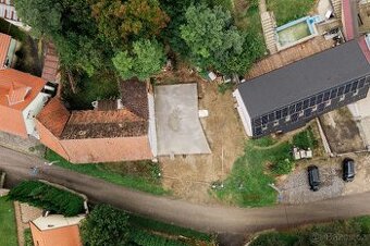 Stavební pozemek 400 m² – Klobouky u Brna, deska, sítě