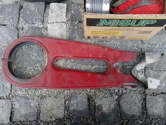 Jawa 250, 350 panelka kryt řetězu