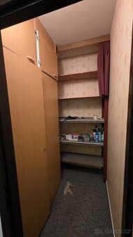 regál zdarma za odvoz 264 x 130 x  48 - výšku lze rozdělit