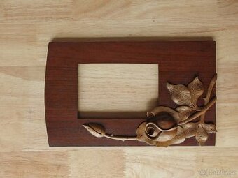 Vyřezávaný rámeček