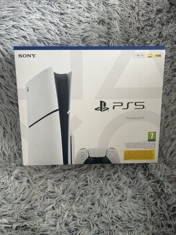 Ps5 slim - zánovní