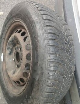 Rezerva s zimní pneu 195/65/15 od Audi