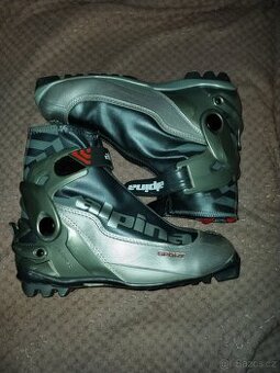 Boty na běžky Alpina vel. 39 nnn s- combi