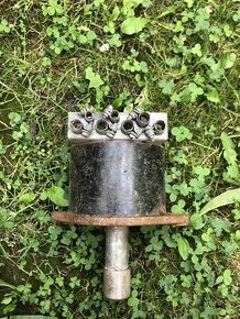 Nožní spínač Bosch