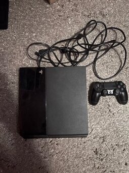 Ps4 fat + ovladač + kabeláž