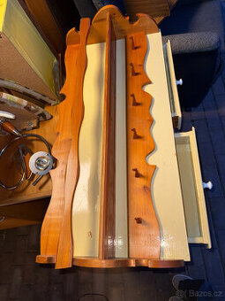 Dekorační věšák