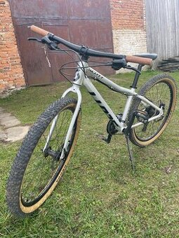 Horské kolo Scott vel.26