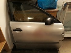 Přední dveře Seat Ibiza/Cordoba 6L