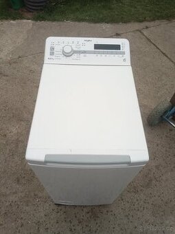 Vrchem plněná pračka Whirlpool 6,5kg 1200 otáček