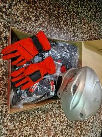 Lyžařské boty NORDICA FIREARROW TEAM 3 + helma a rukavice