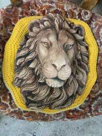 Zahradní dekorace- Hlava lva